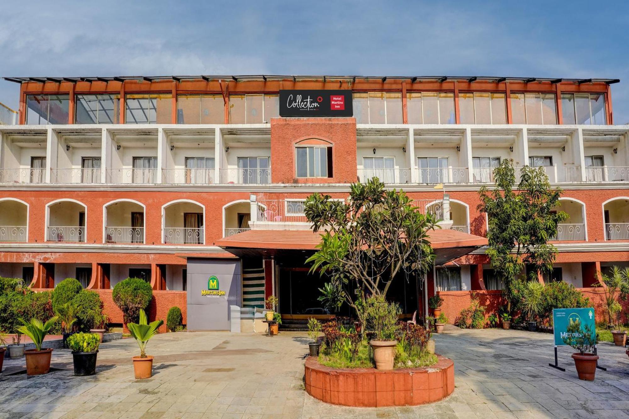 Collection O Martins Inn Arnalapada Exterior photo
